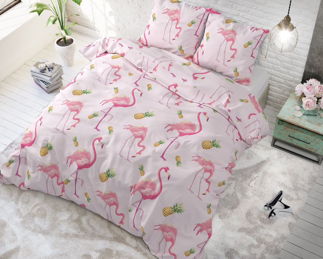 Trooppinen flamingo 240 x 220 - Vaaleanpunainen pussilakanasetti