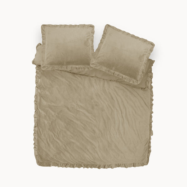 Velvet Ruffles 240 x 220 - Taupe pussilakanasetti